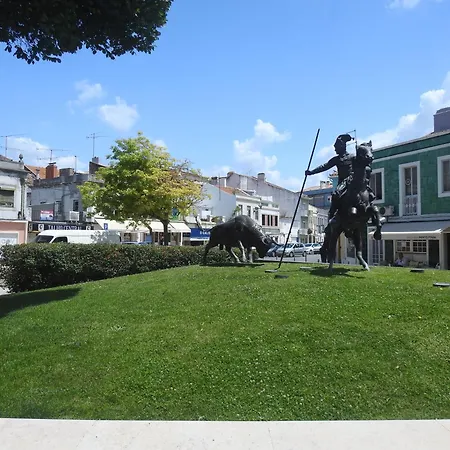 The Writer's Neighbor I Apartamento Vila Franca de Xira